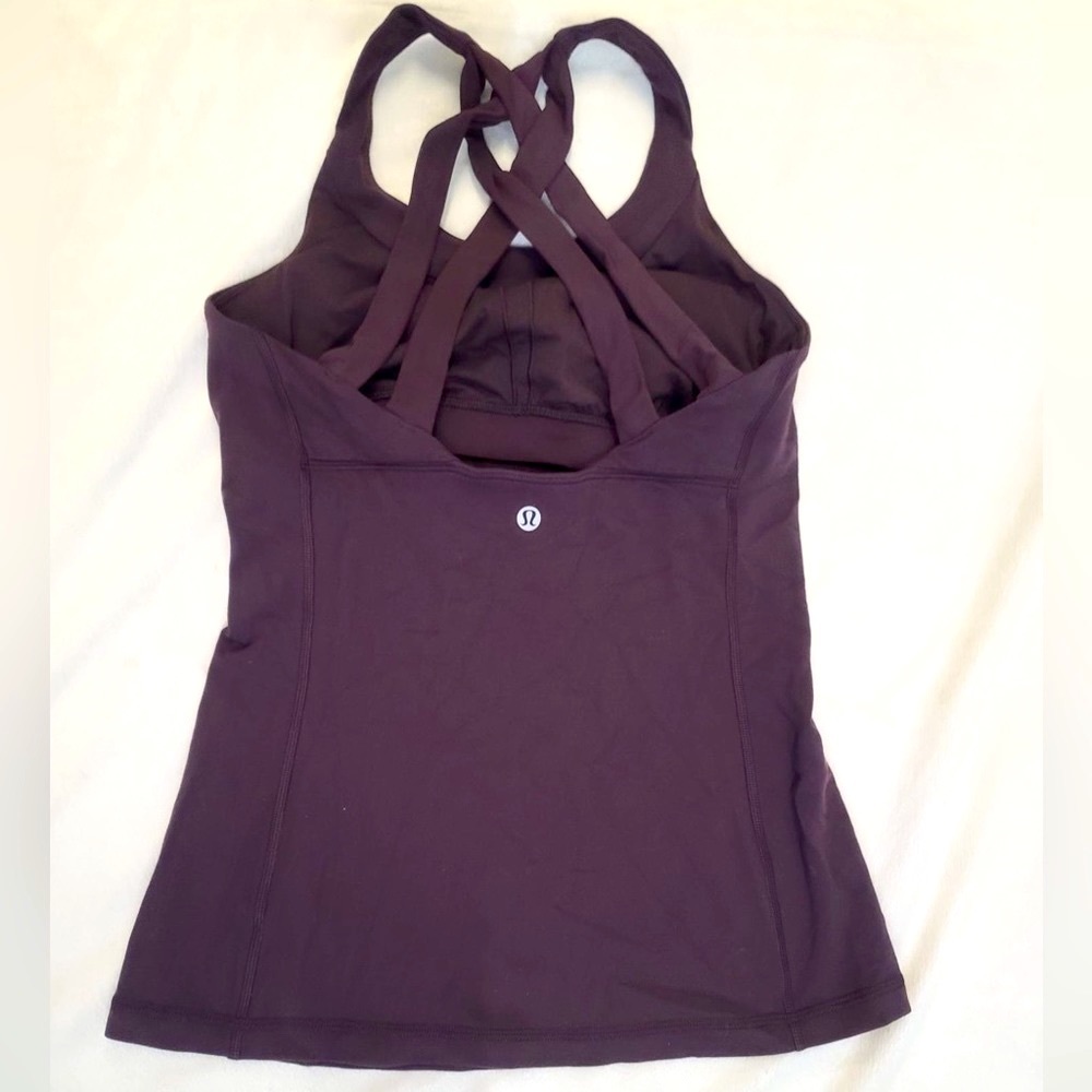 Lululemon top